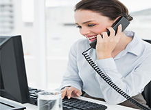 联系国际快递客服下单